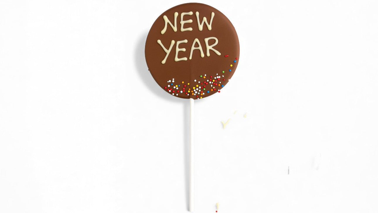 ברכה על מקל משוקולד בלגי עם כיתוב בזילוף NEW YEAR