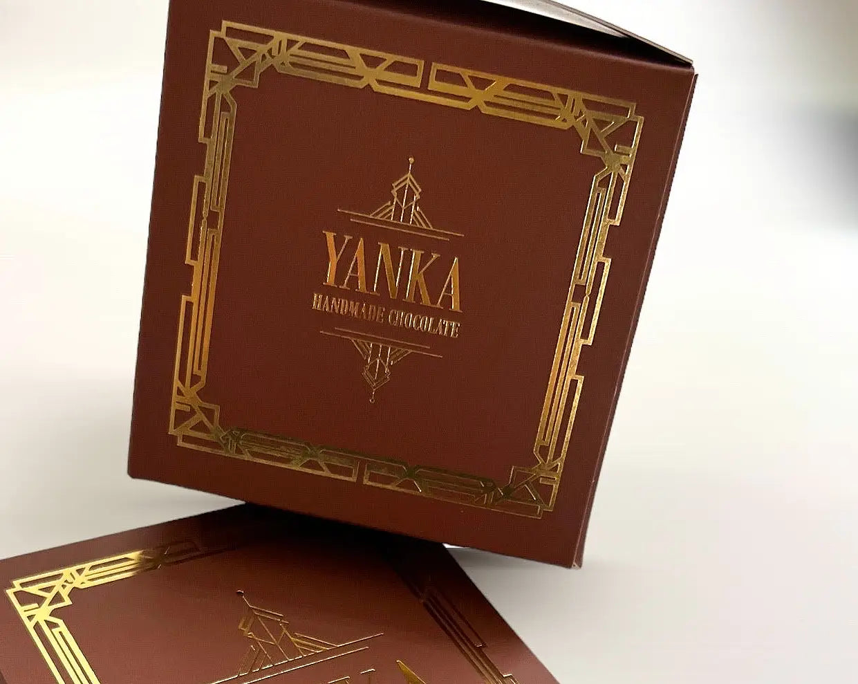 קליפות תפוז מצופות שוקולד מריר טבעוני